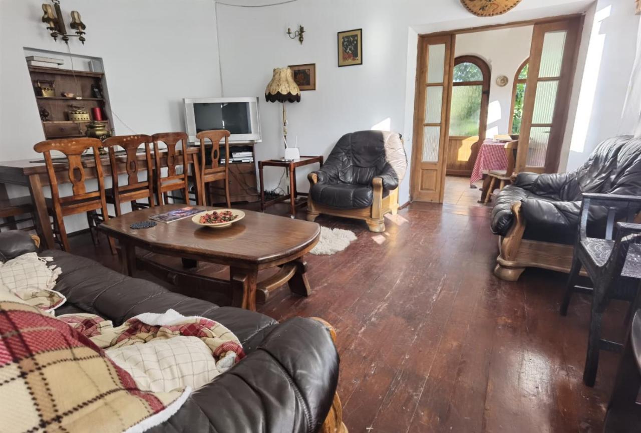 Vila Zia Hotel กอร์เบนี ภายนอก รูปภาพ